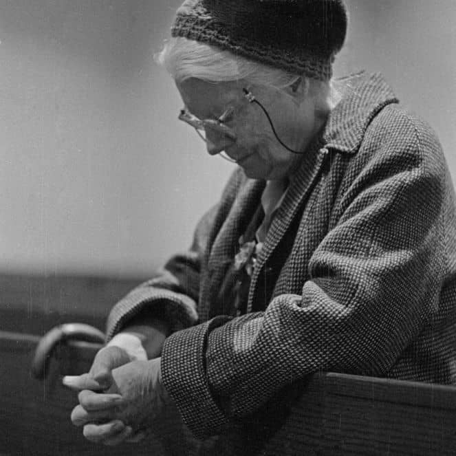Catholic Worker, New York City 1973. Dorothy Day morning mass and prayers